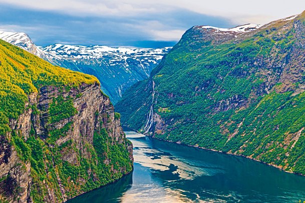 Fjorde, Gletscher und historische Hotels - Geirangerfjord