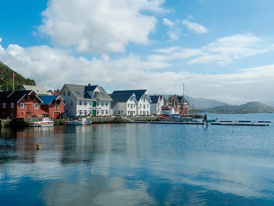 Fjorde, Gletscher und historische Hotels - Knutholmen