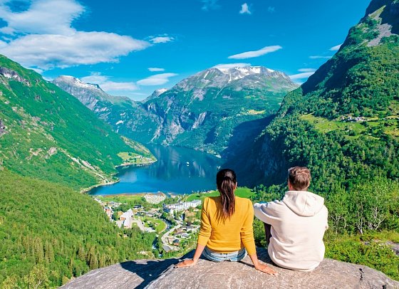 Norwegen entspannt erleben - Aussicht Geirangerfjord