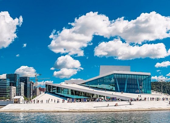 Norwegens Naturschauspiele erleben - Opernhaus in Oslo