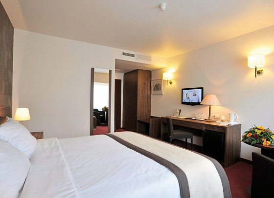 Hotel de' Medici - Wohnbeispiel Doppelzimmer Komfort (Zimmercodierung DF1)
