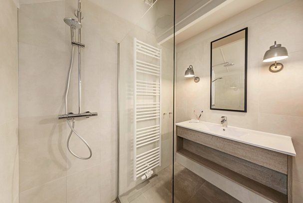 Center Parcs Park De Haan - Wohnbeispiel Haus Premium (Zimmercodierungen BS1, BS2, BS3, BS4, BI1 & BI2)