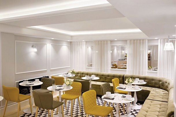 Hotel Pastel Paris