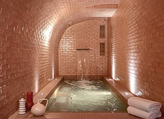 Le Petit Oberkampf Hotel & Spa