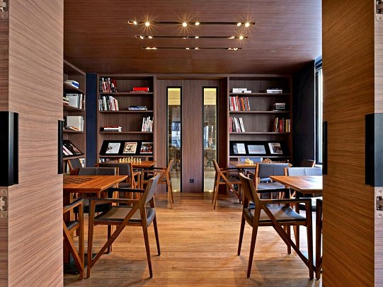 Hotel de Nell - The Cellar Library