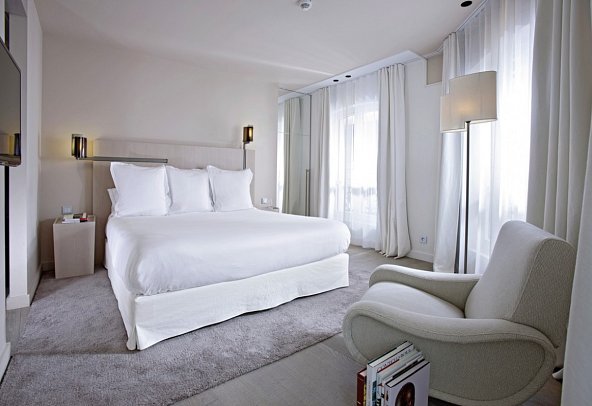 Hotel de Nell - Deluxe Room