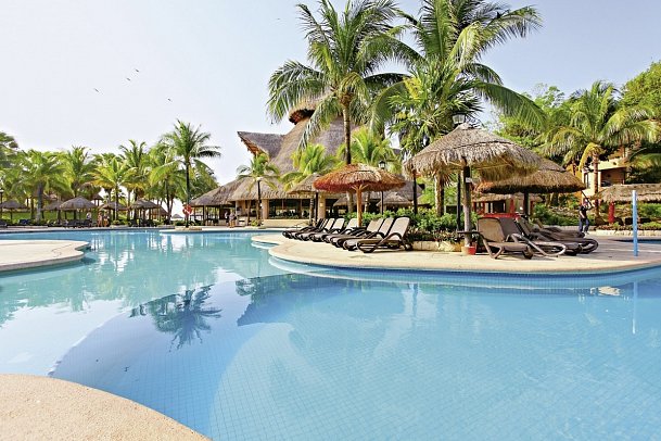 Sandos Playacar