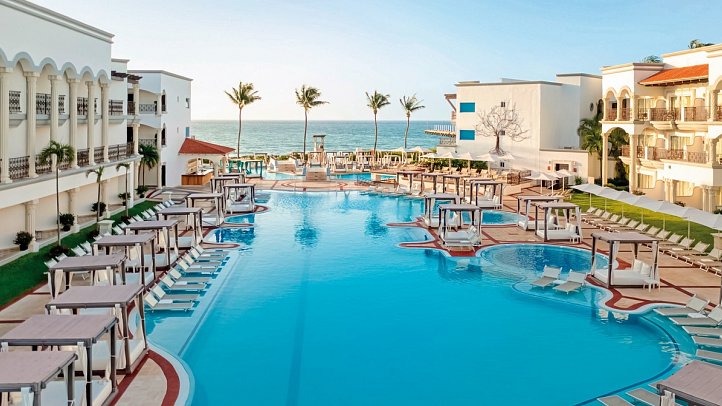 Hyatt Vivid Playa del Carmen