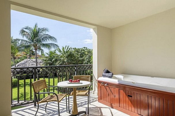 Ocean Coral & Turquesa - Wohnbeispiel Privilege Jr Suite Garden View (Zimmercodierung JR1)