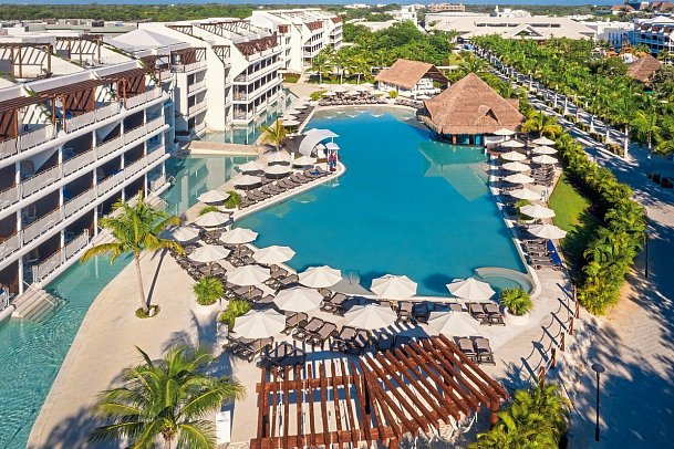 Ocean Riviera Paradise