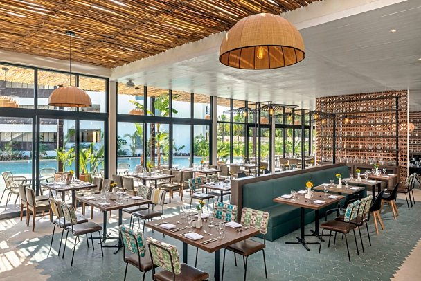 Ocean Riviera Paradise