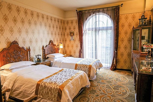 Dong Fang Hotel - Wohnbeispiel Standard (Zimmercodierung UG1)