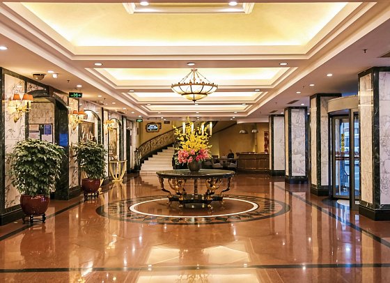 Dong Fang Hotel