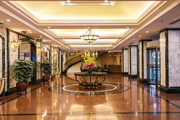 Dong Fang Hotel