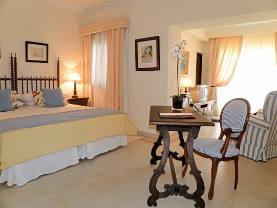 BonSol Resort & Spa