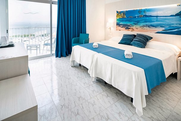 Amic Horizonte - Wohnbeispiel Doppelzimmer Superior Meerblick (Zimmercodierung DSM)