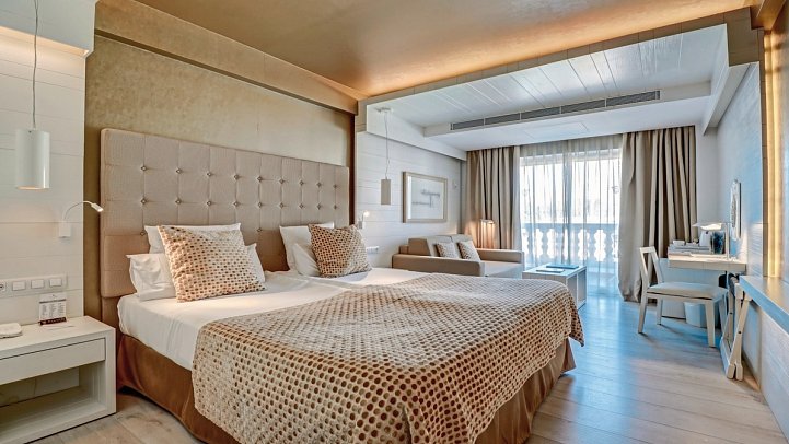 Hoposa Illa d'Or - Wohnbeispiel (Zimmercodierungen DB2, DBN & D2M)