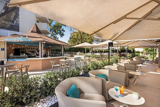 VIVA Golf Adults Only 18+