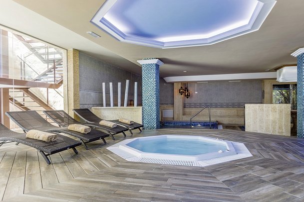 Lago Garden & Spa