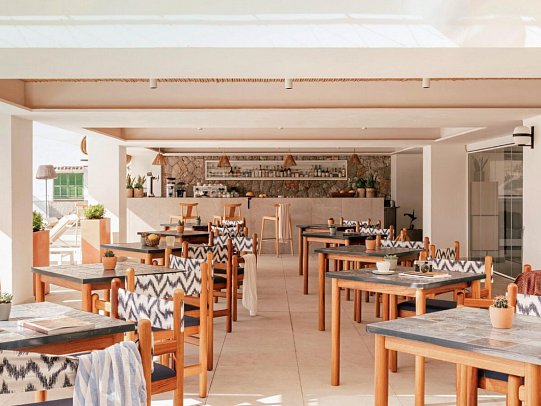 MiM Mallorca Melia Collection