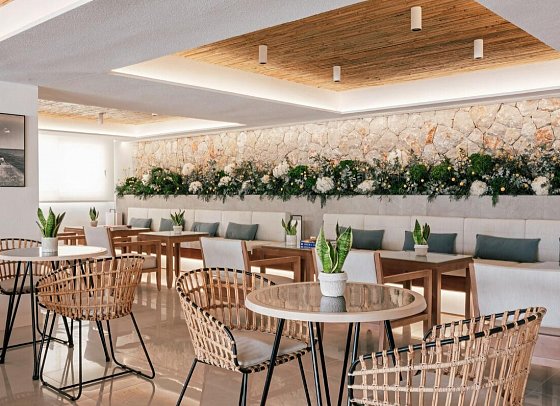 MiM Mallorca Melia Collection