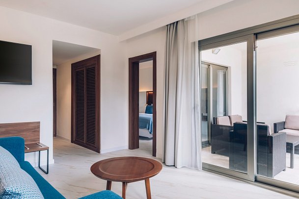 Iberostar Selection Playa de Muro Village - Wohnbeispiel Familien-Suite (Zimmercodierungen FB1, FB2, FE1, FE2, F1G, F2G, F1P, F2P, F1N, F2N, F1M & F2M)