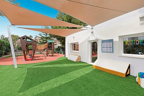 AluaSun Continental Park