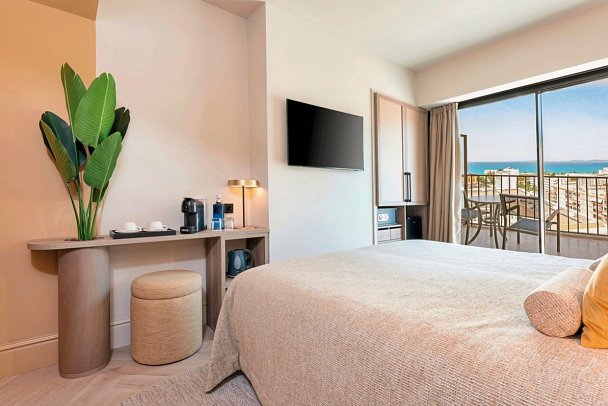 Aubamar Bali - Wohnbeispiel Doppelzimmer Meerblick (Zimmercodierung DBM)