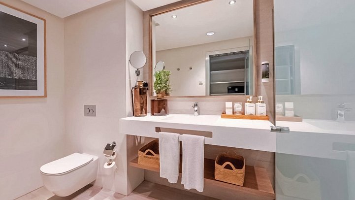 Aubamar Bali - Wohnbeispiel Juniorsuite mit Sonnenterrasse (Zimmercodierung JB2)