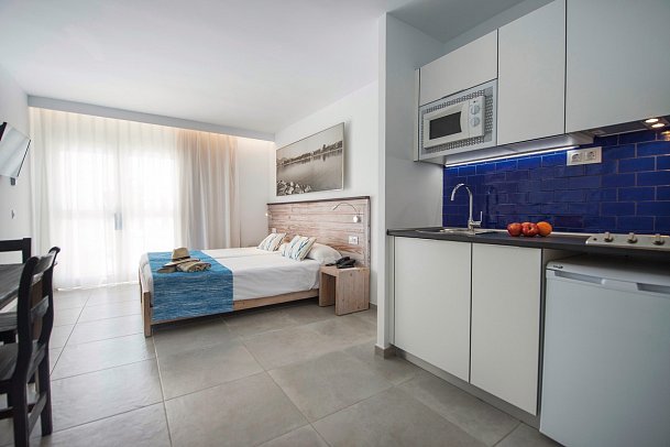 Sea Club Mediterranean Resort - Wohnbeispiel Studio (Zimmercodierung SB1)