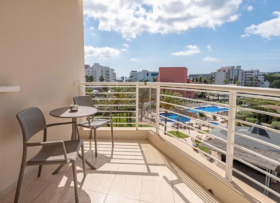 Garden Cala Millor - Beispiel Balkon (Zimmercodierung DP1/DP2/DB1/DB5/DB3/DB4)