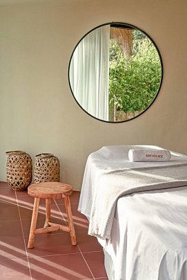 Bikini Island & Mountain Port de Sóller