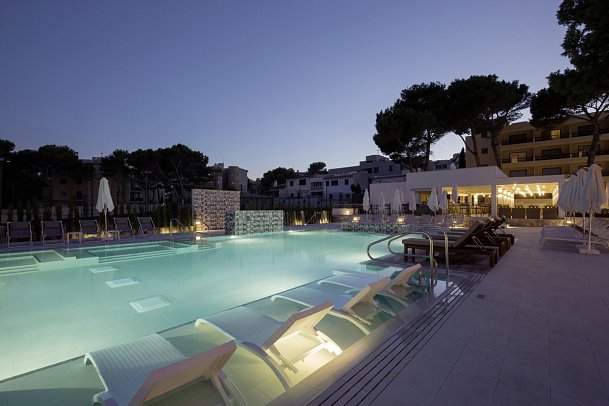 Bella Playa & Spa