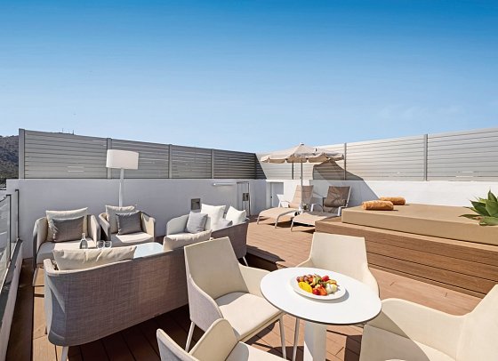 VIVA Sunrise - Wohnbeispiel Appartement 1 Schlafzimmer Royal Terrace obere Etage (Zimmercodierung AT2)