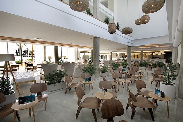 BG Rei del Mediterrani Palace