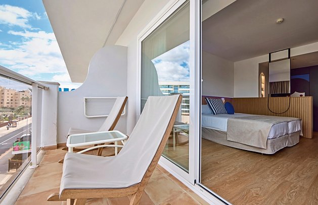 Universal Hotel Neptuno - Adults Only - Wohnbeispiel Doppelzimmer (Zimmercodierung DB1)