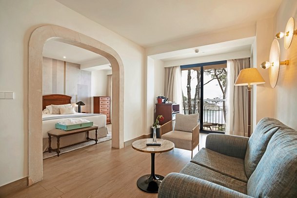 Secrets Mallorca Villamil Resort & Spa - Wohnbeispiel Suite frontaler Meerblick Preferred Club (Zimmercodierung WTM)