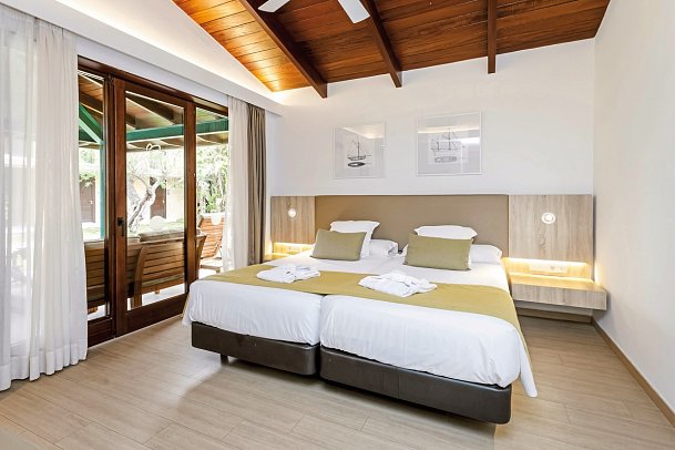 PortBlue Club Pollentia Resort & Spa - Wohnbeispiel Doppelzimmer Maris (Zimmercodierungen DB3, DB5, DB1, DB4, D1D & D2D)