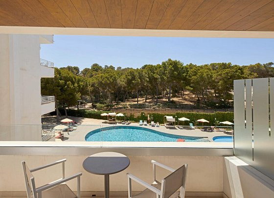 Alua Calviá Mallorca - Beispiel Balkon (Zimmercodierung JB2)