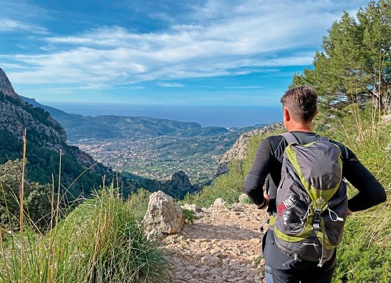 Mallorca - Trans Tramuntana - Coll de l'Ofre nahe Cuber Stausee