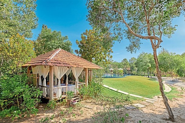 Green Bay Phu Quoc Resort & Spa