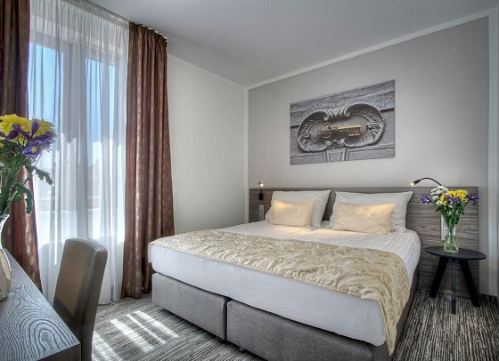 Hotel Páv - Wohnbeispiel Doppelzimmer (Zimmercodierung DB1)