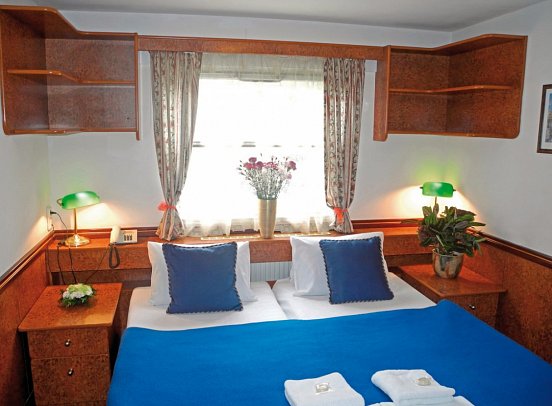 Botel Admiral - Wohnbeispiel Doppelzimmer Standard (Zimmercodierung DG1)