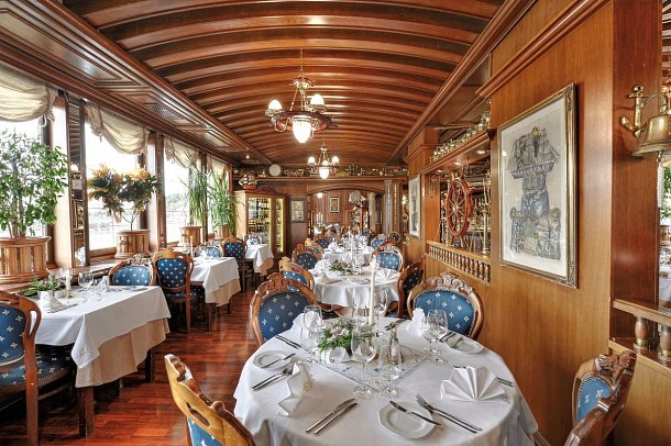 Botel Admiral