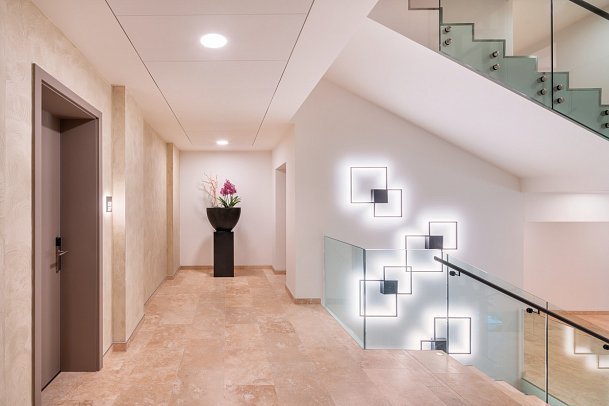 CUBE Hotel