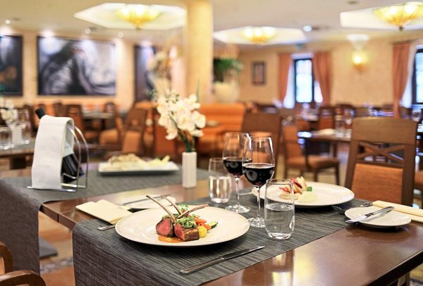 Lindner Hotel Prague Castle