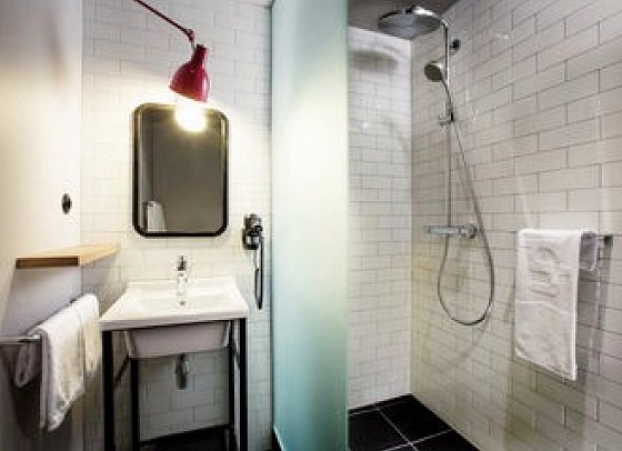 Hotel PULSE8 - Wohnbeispiel Doppelzimmer Standard (Zimmercodierungen DG1 & DX1)