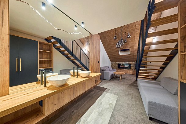 Wellness Hotel Svornost - Wohnbeispiel Maisonette Superior Appartement (Zimmercodierung MS1)