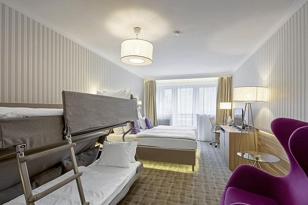 Pytloun Wellness Hotel Harrachov - Wohnbeispiel Familienzimmer Deluxe (Zimmercodierung FD1)