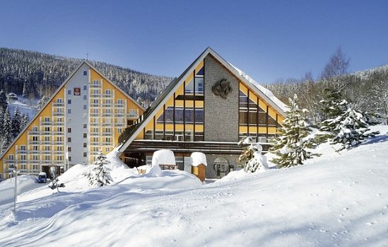Pinia Hotel & Resort